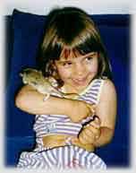 Ramona mit Rennmaus